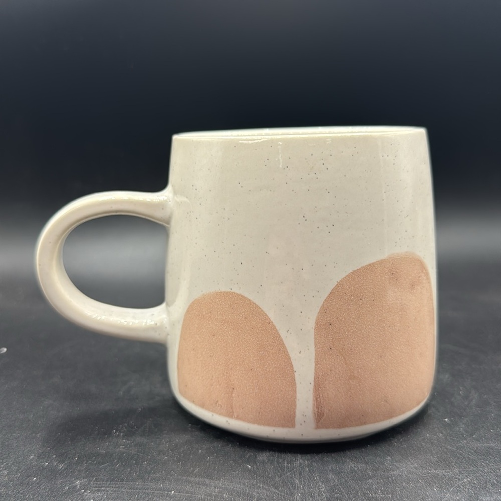 Ceramic Mug with Abstract Design - Picture 3 of 4
